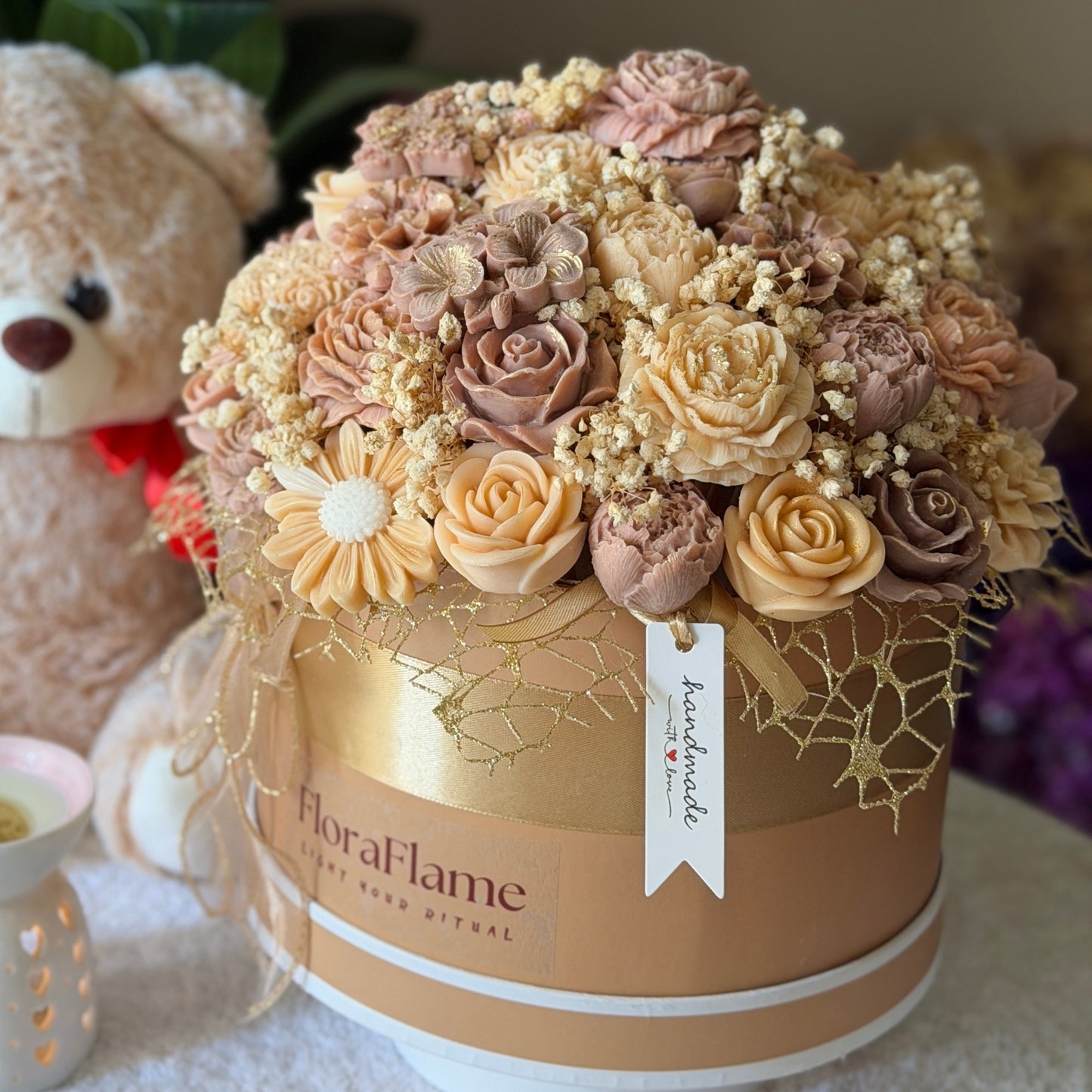 Flora Luxe - Warm Taupe