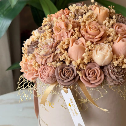 Flora Luxe - Warm Taupe