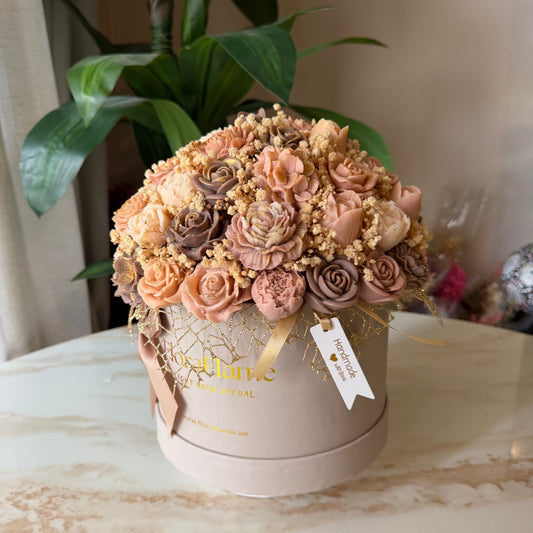 Flora Luxe - Warm Taupe