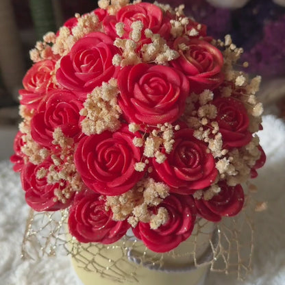 Flora Charm - Red Roses