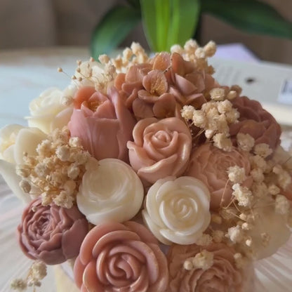 Flora Charm - Warm Taupe